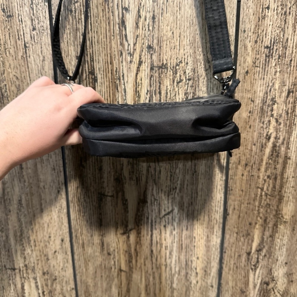 Lug Classic Convertible Crossbody Bag - Coupe - Picture 5 of 7
